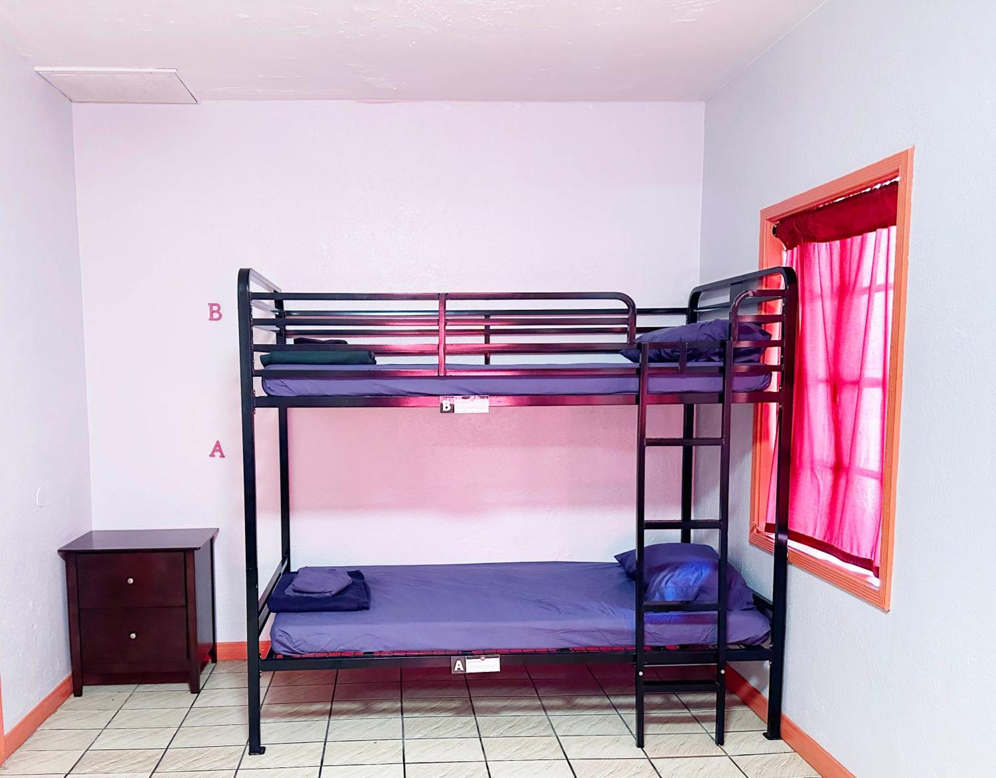 Sin City Hostel Las Vegas Kültér fotó