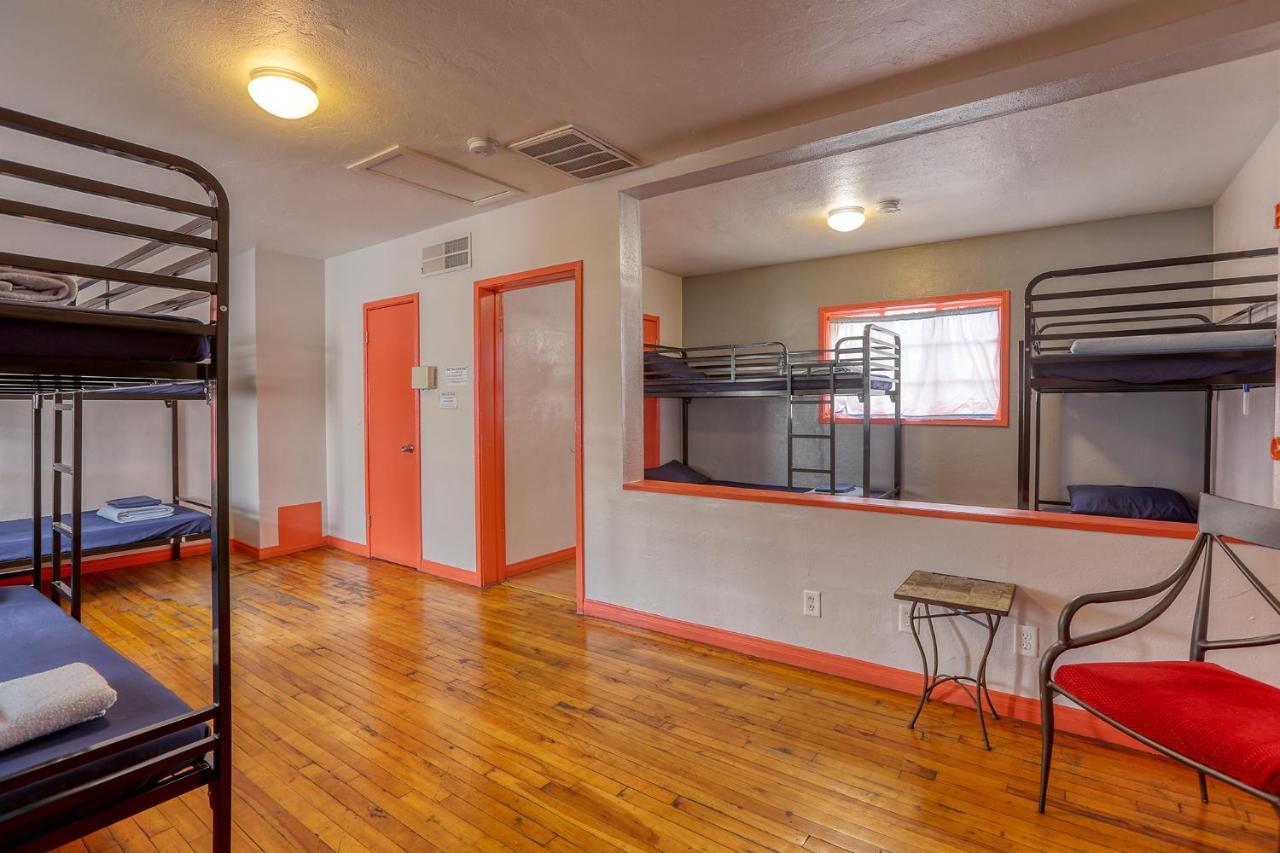 Sin City Hostel Las Vegas Kültér fotó