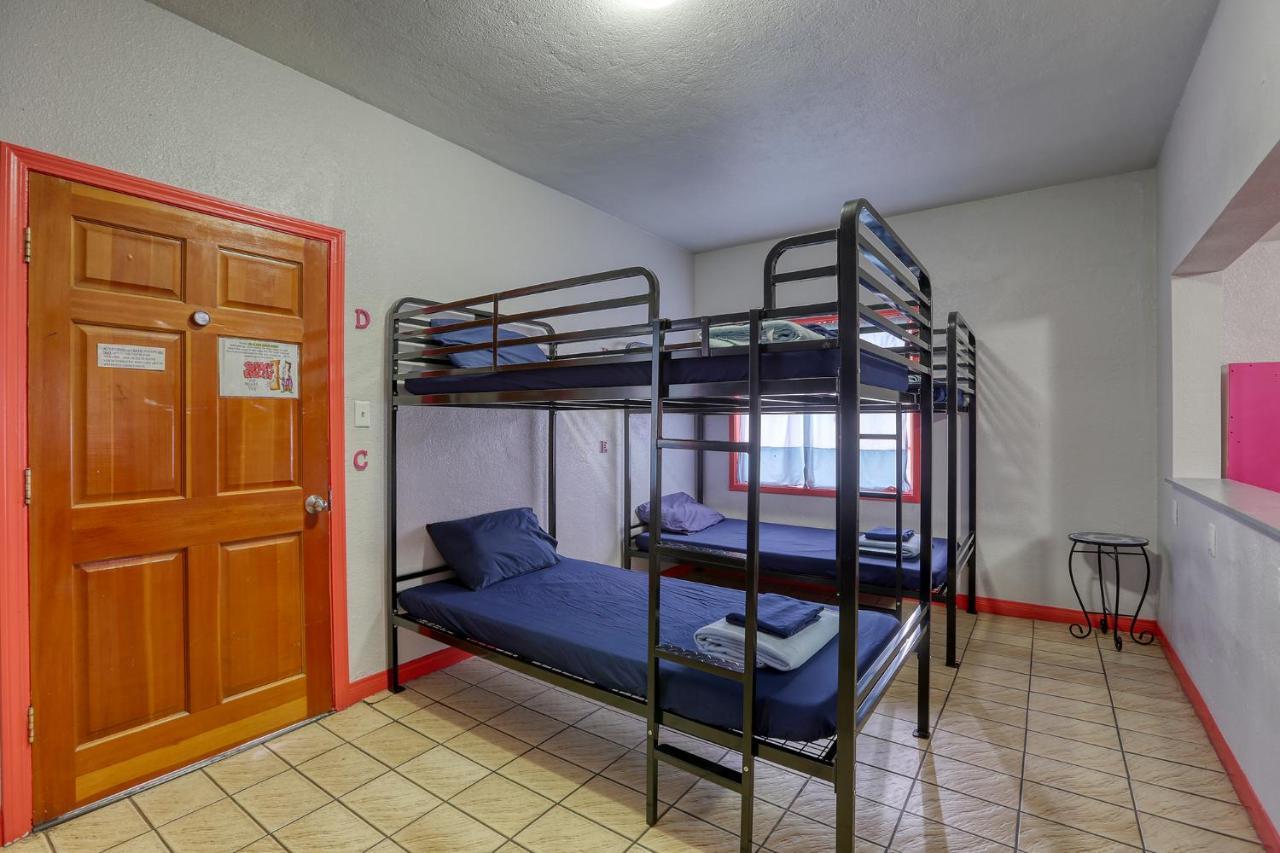Sin City Hostel Las Vegas Kültér fotó