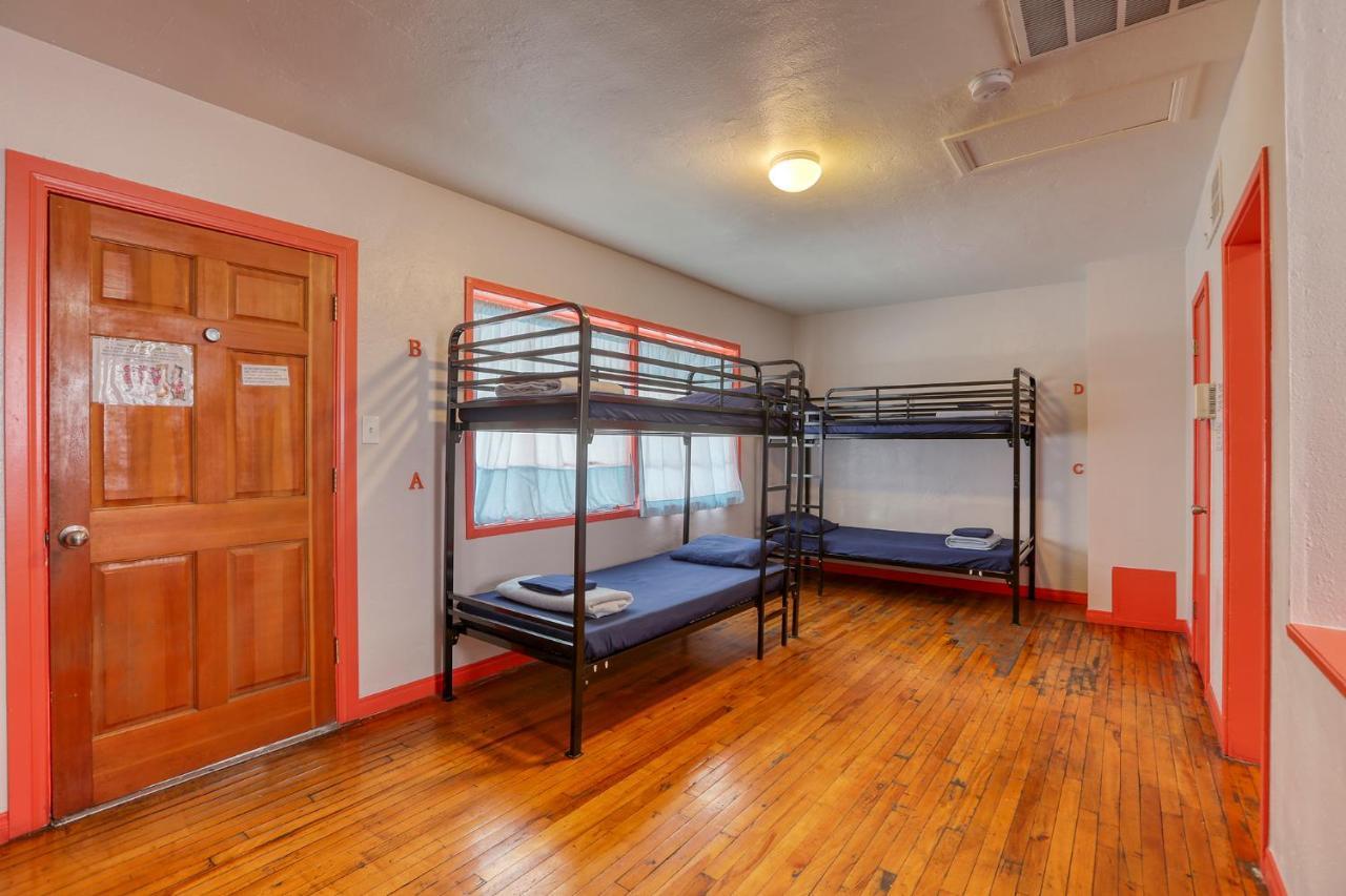 Sin City Hostel Las Vegas Kültér fotó